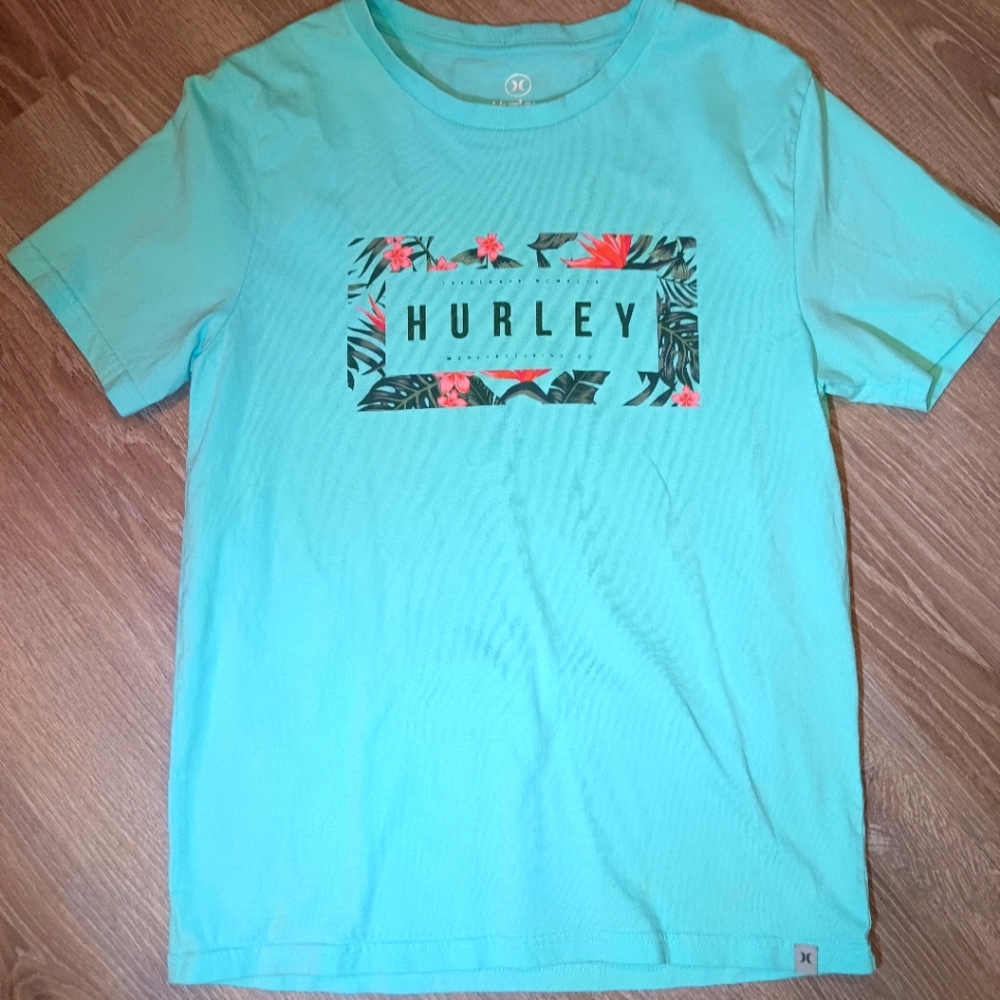 Men's Small Hurley Tee